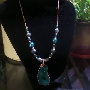 Chic Teal and Gold Beaded Necklace